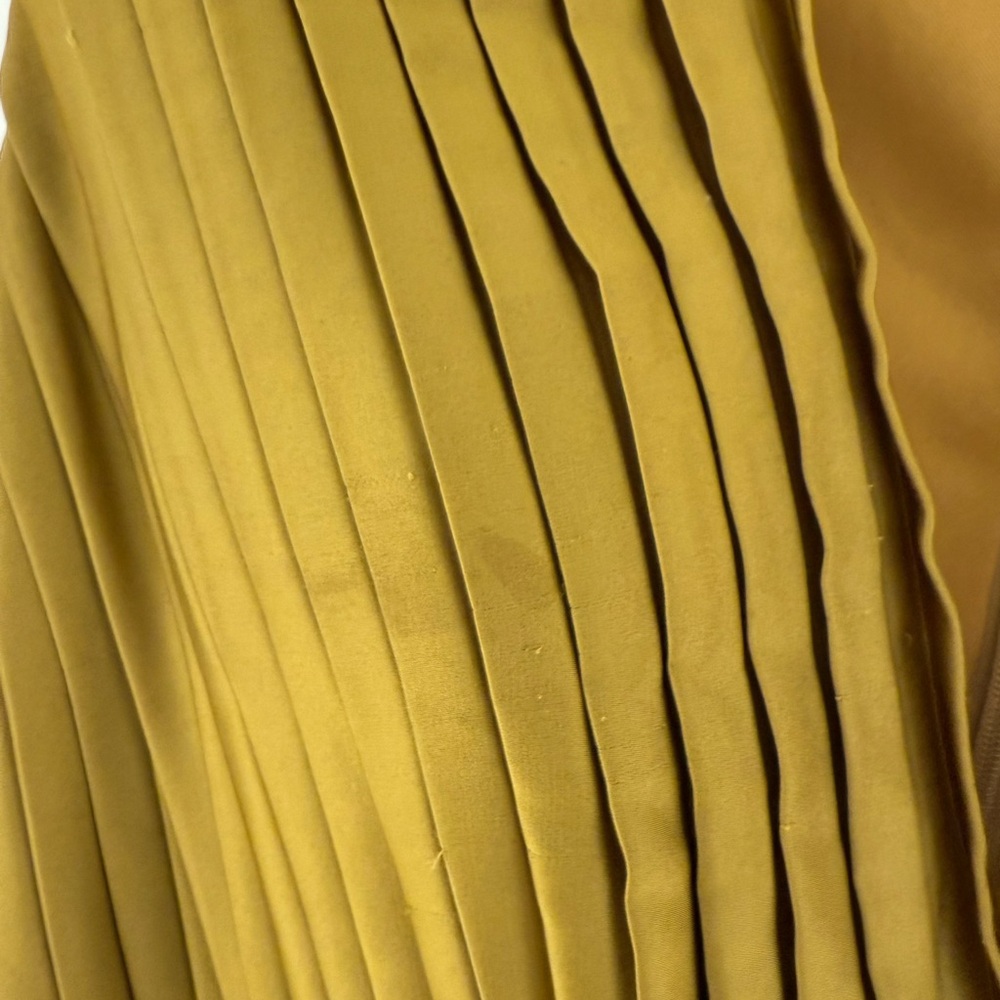 Leena by Mac Duggal chartreuse pleated dress - Picture 5 of 9